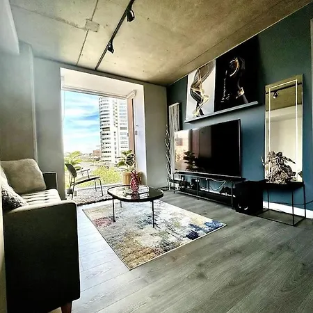 Apartment Captivating 2-bed Skyview In Leeds (West Yorkshire)
