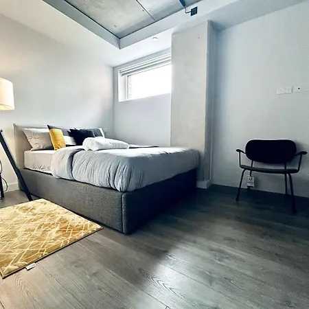 Captivating 2-bed Skyview In * Leeds (West Yorkshire)
