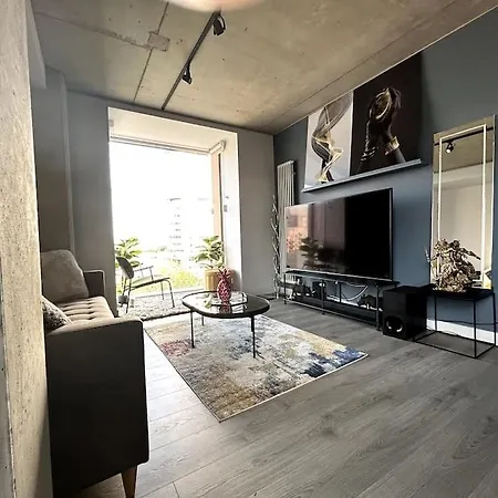 Captivating 2-bed Skyview In Apartment Leeds (West Yorkshire)